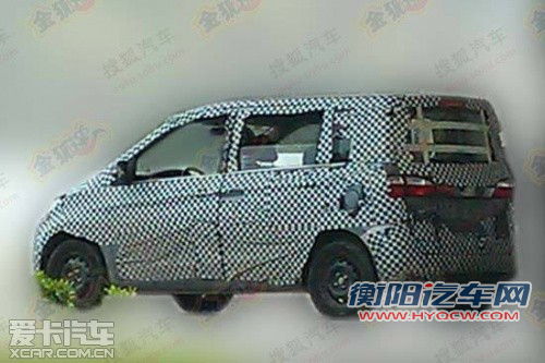 采用悦翔V3动力 长安F101伪装谍照曝光