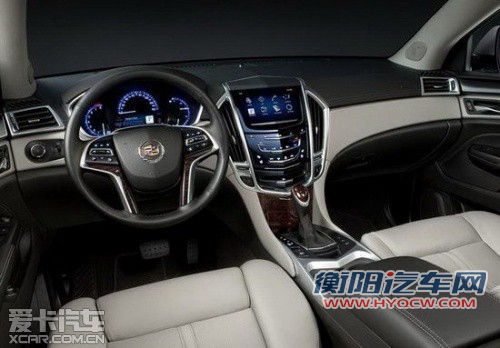 搭载3.6L发动机 曝改款凯迪拉克SRX谍照