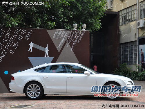 似曾相识燕归来 看各大品牌家族式设计