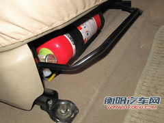 你的救命稻草 聊聊常备的汽车安全装备 你的救命稻草 聊聊常备的汽车安全装备