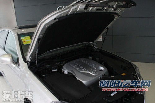 取消4.3L/外观小改 2012款皇冠明日上市