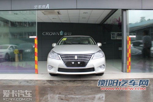 取消4.3L/外观小改 2012款皇冠明日上市