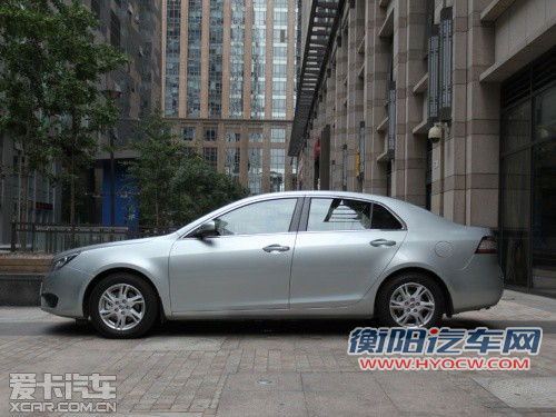 一汽奔腾;奔腾B90;实拍