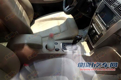 上市在即 全球鹰GX7 6AT版谍照曝光 汽车之家