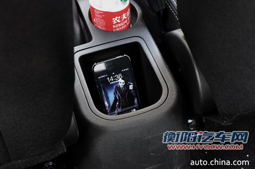 越级的实用小车 中华网抢先试驾中华H230