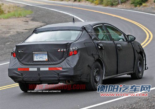 将明年二季度亮相 全新卡罗拉路试曝光