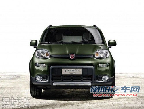 将巴黎车展亮相 菲亚特熊猫四驱版官图
