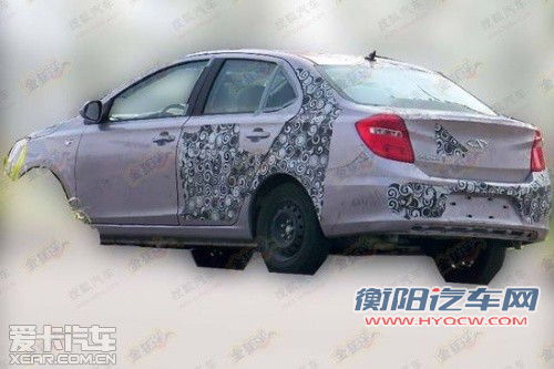 奇瑞新车谍照