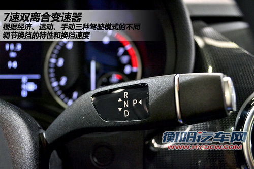 实拍奔驰B180