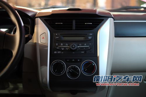 启辰R50今日北京上市 售价6.78-8.38万元