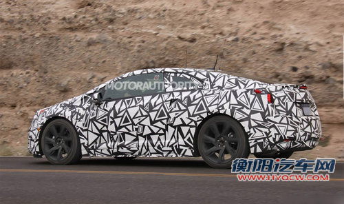 凯迪拉克ELR路试谍照 或保留概念车造型