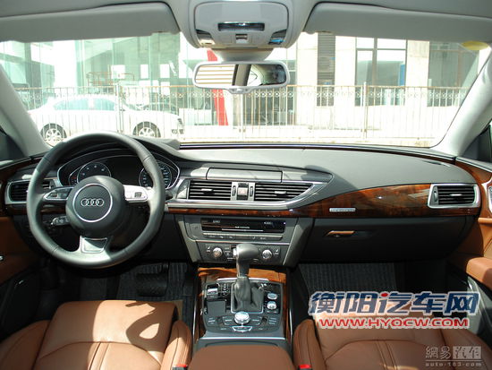 奥迪A7 2011款 3.0TFSI AT quattro豪华型