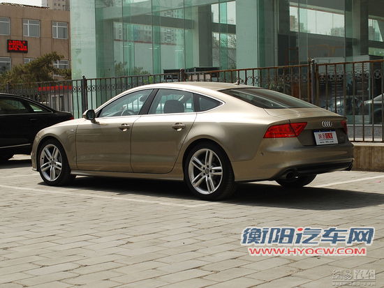 奥迪A7 2011款 3.0TFSI AT quattro豪华型