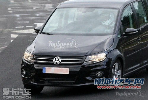 明年或发布 大众新一代途安测试车曝光