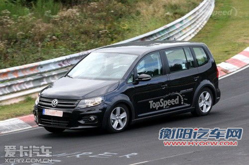 明年或发布 大众新一代途安测试车曝光