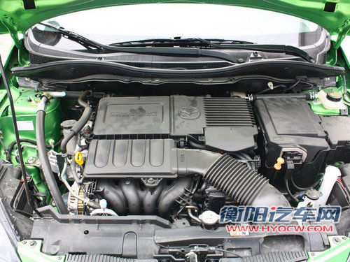 长安马自达  Mazda2两厢 1.3MT 发动机局部特写