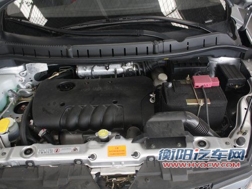 风行汽车  景逸LV 1.8 MT 发动机局部特写