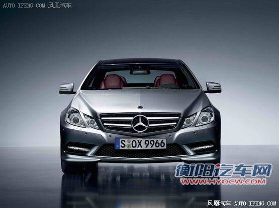 奔驰E200双门轿跑正式上市 售53.8万元