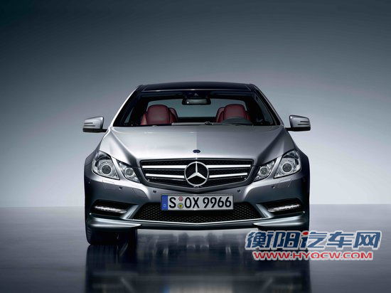 全新梅赛德斯奔驰E200双门轿跑车心动上市