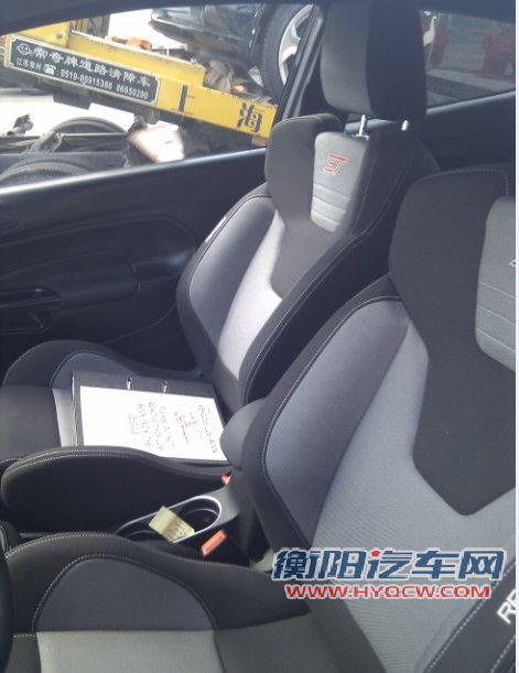 或配1.6T+6MT 嘉年华ST三门版谍照曝光