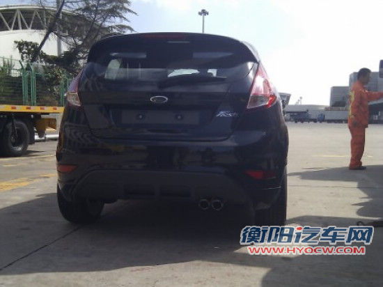 或配1.6T+6MT 嘉年华ST三门版谍照曝光