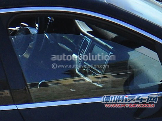 保时捷Macan内饰谍照首度曝光 明年上市
