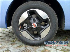 荣威 上海汽车 荣威e50 2012款 基本型