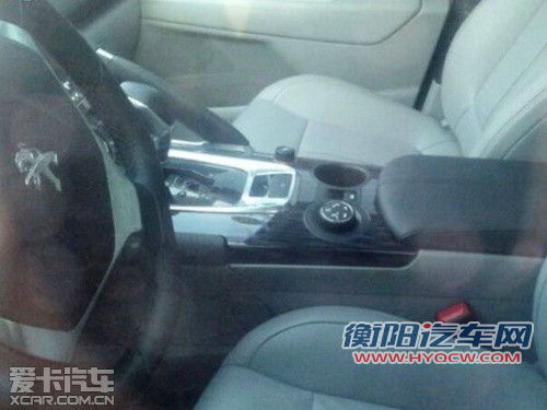 或年末上市 东风标致3008谍照独家曝光