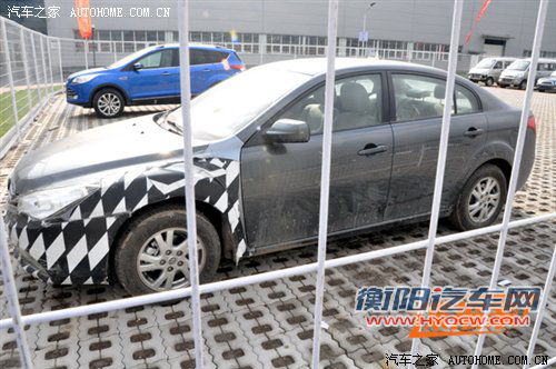 新前脸设计 新款奔腾B50低伪装谍照曝光 汽车之家