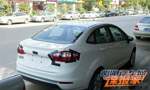 全新前脸设计 新嘉年华三厢清晰谍照