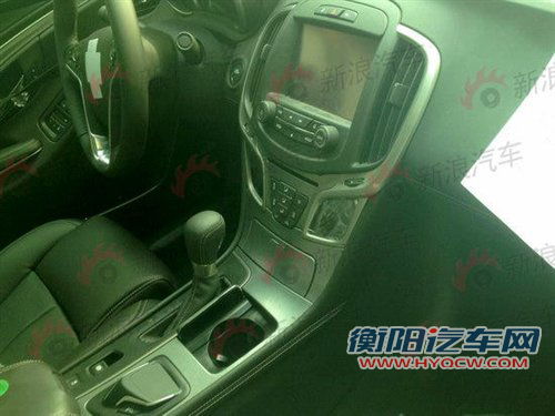 内饰变化明显 改款别克君越谍照再曝光 汽车之家