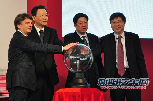 奇瑞捷豹路虎合资项目奠基 揽胜极光将国产