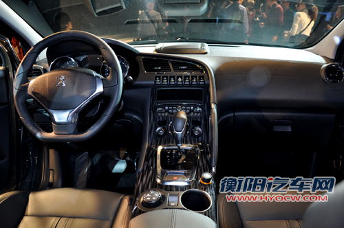 预售16万-22万元 东风标致3008首发亮相