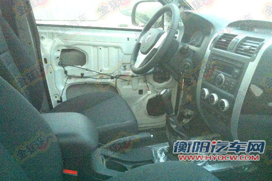 福田代号U201 SUV曝光 尺寸接近普拉多