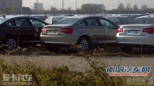 独家曝新款雪铁龙C5谍照