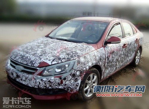 或明年上半年上市 奇瑞A4路试谍照曝光