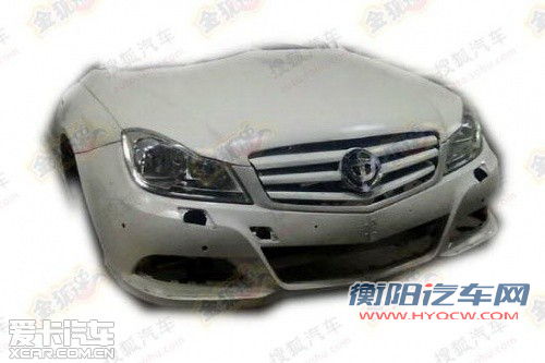 套奔驰C级前脸? 换代中华尊驰谍照曝光