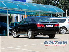 丰田一汽丰田皇冠2012款 v6 2.5l royal saloon尊贵版