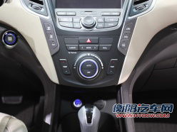 北京现代2013款全新胜达