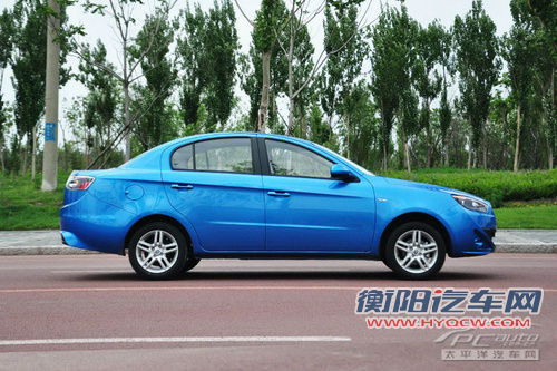 一汽欧朗两厢版明年正式上市 或6万起售