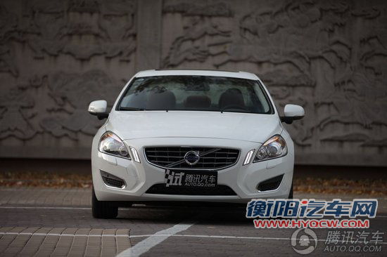 2013款 沃尔沃S60 试驾实拍