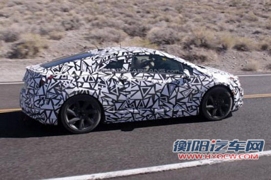 凯迪拉克ELR谍照再曝光 底特律车展发布