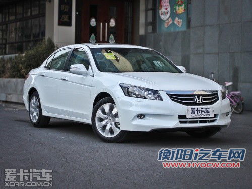 广汽本田2012款雅阁