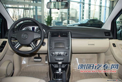 奔驰 B级 实拍 内饰 图片