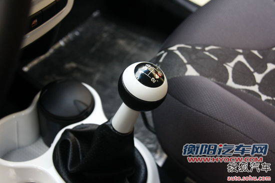 奇瑞 QQ3 实拍 内饰 图片