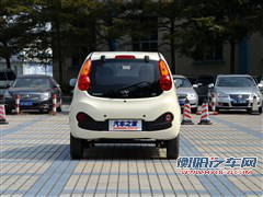 奇瑞奇瑞汽车奇瑞QQ2013款 1.0L 手动时尚版