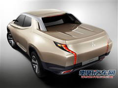 三菱三菱(进口)三菱GR-HEV2013款 基本型