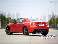 丰田丰田(进口)丰田862013款 自动基本型