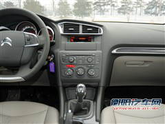 雪铁龙东风雪铁龙雪铁龙C4L2013款 1.6L 手动劲智版