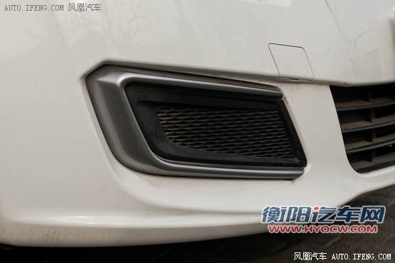 长安铃木新雨燕上市 售价5.98-9.18万元